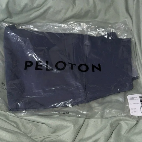 Peloton Cadence Leggings - Picture 5 of 6